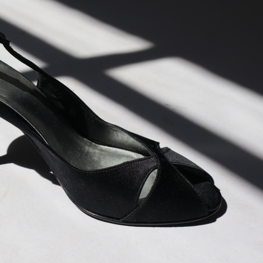 Stuart Weitzman Black Peep-Toe Slingbacks - Picture 2 of 8